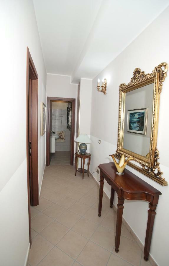Arcobaleno Apartment Fondi Exterior foto