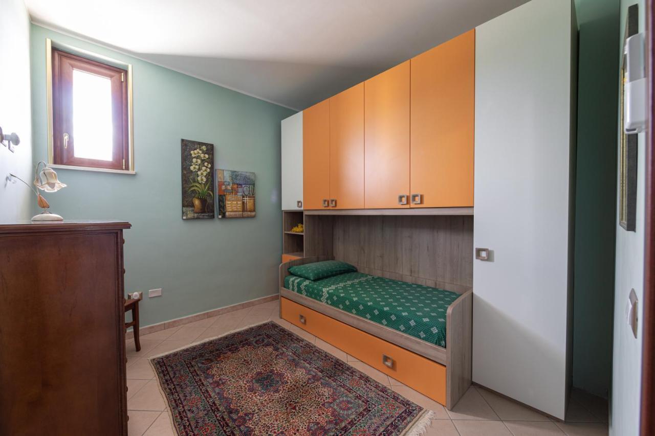 Arcobaleno Apartment Fondi Exterior foto